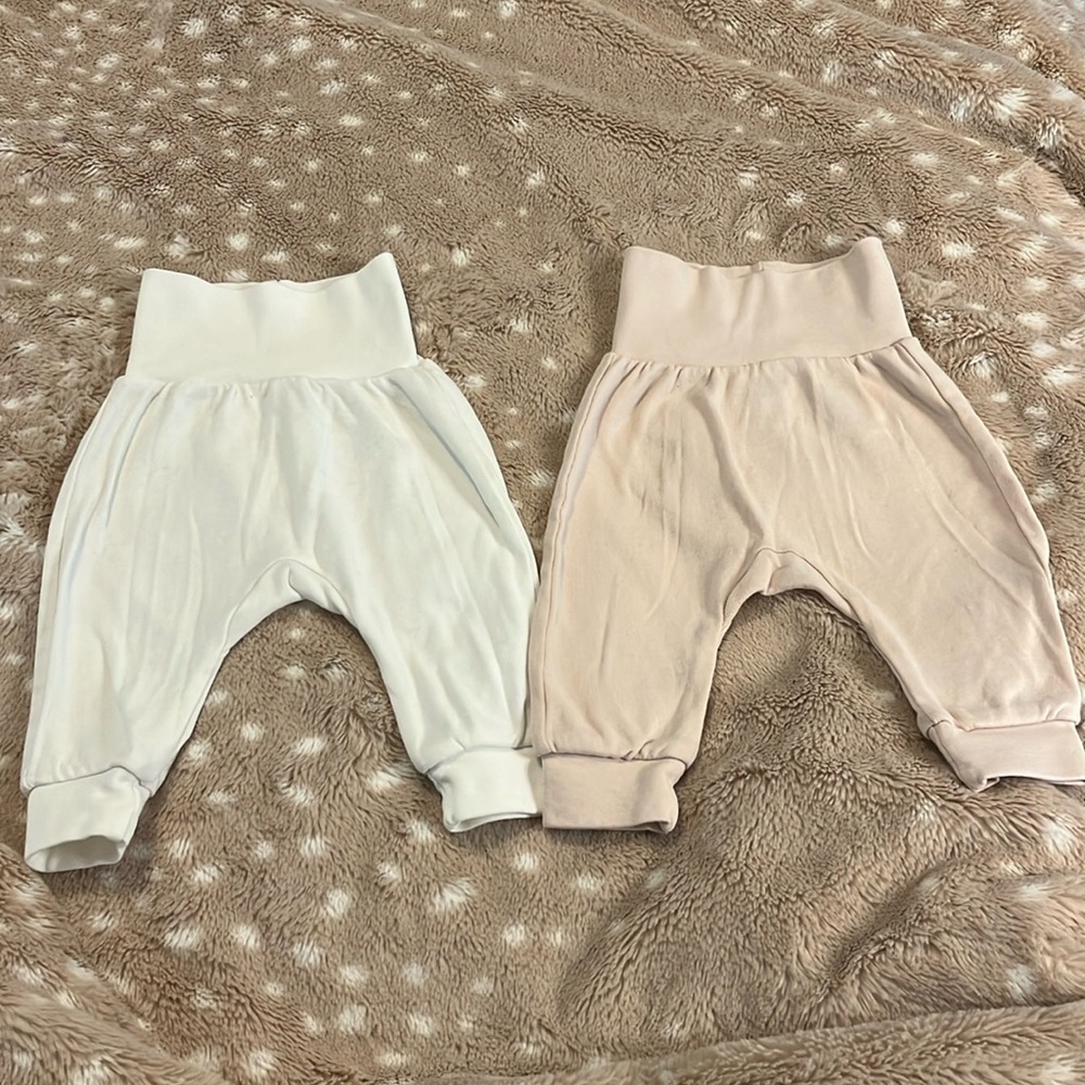 H&M set two joggers size 3 months